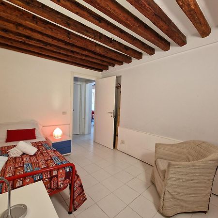 Veneziacentopercento Rooms Exteriér fotografie
